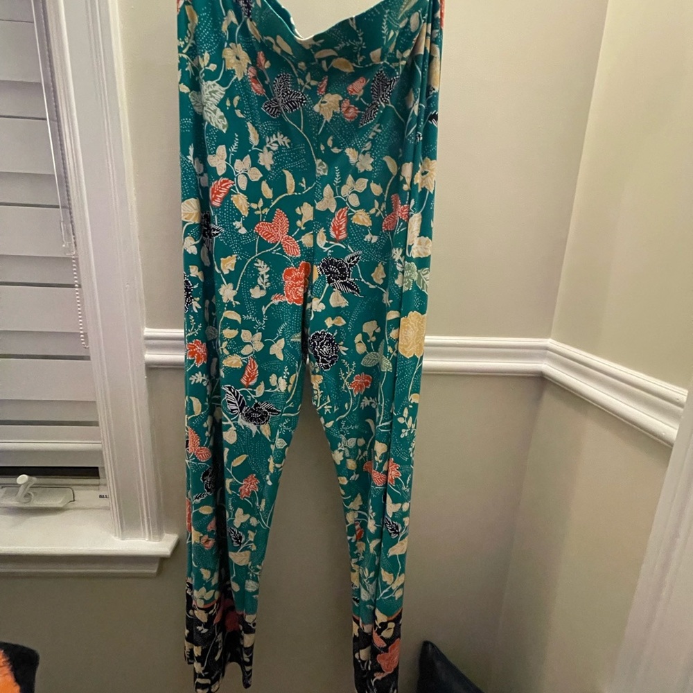 Pants wide